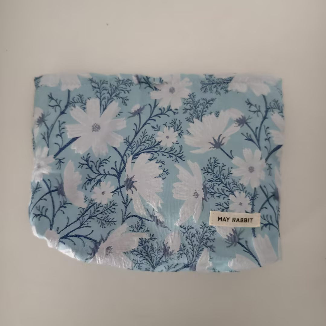 Wholesale MAY RABBIT new retro embossed flower high quality cosmetic bag large capacity canvas bag female liner bag